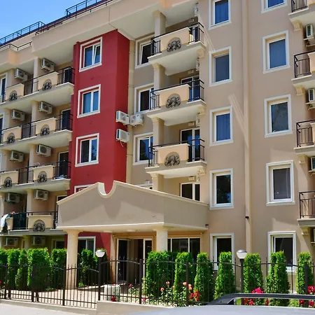 Aparthotel Vip Zone 3*