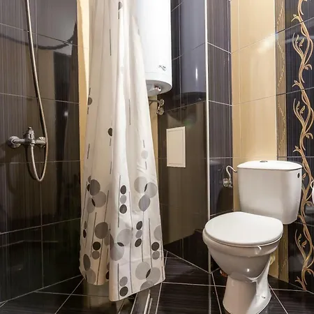 Vip Zone Aparthotel 3*