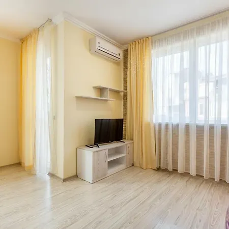 Vip Zone Aparthotel